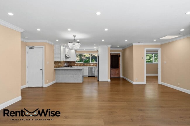 Building Photo - 74 Farview Ct