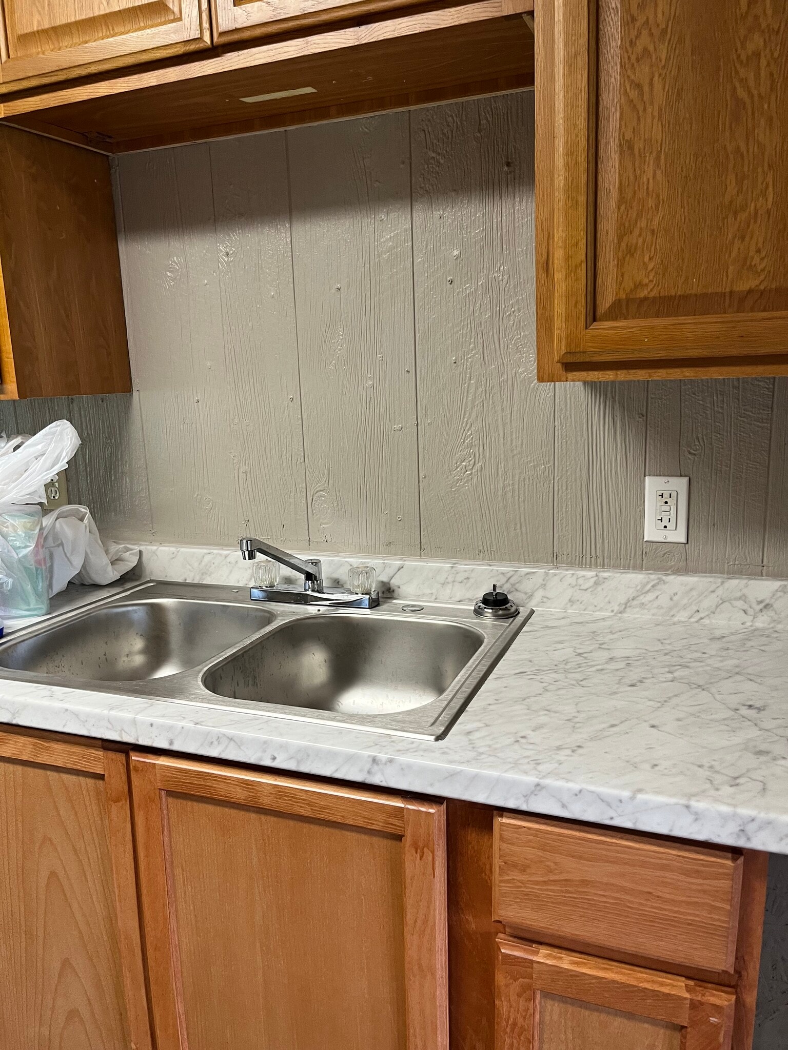 Unit 2 - 607 Honeyfarm Ln