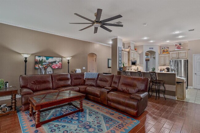 Building Photo - 2324 Tallgrass Cir