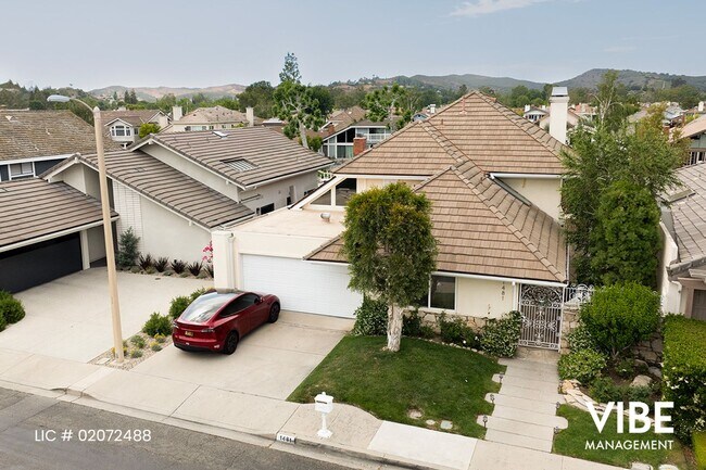 Building Photo - LEASED on 09-08-2025 -Gorgeous GUARD GATED...