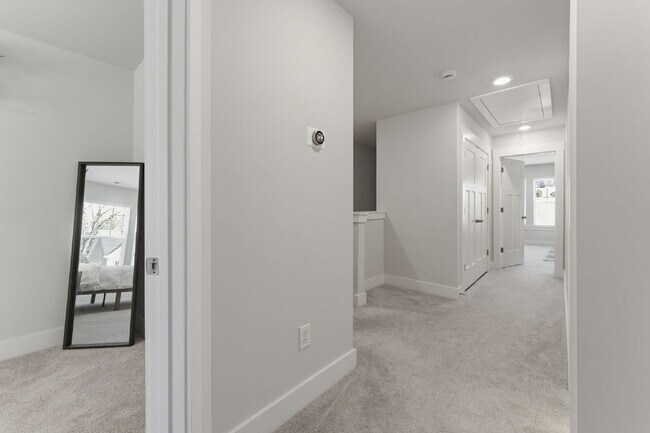 Building Photo - Luxury 3BR/2.5BA Craftsman Townhome with Designer Finishes & Open-Concept Living in Trailside at ...