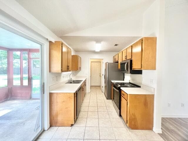 Building Photo - 305 Runnymeade Dr
