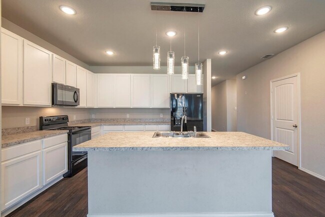 Building Photo - 1005 Stanridge Ln