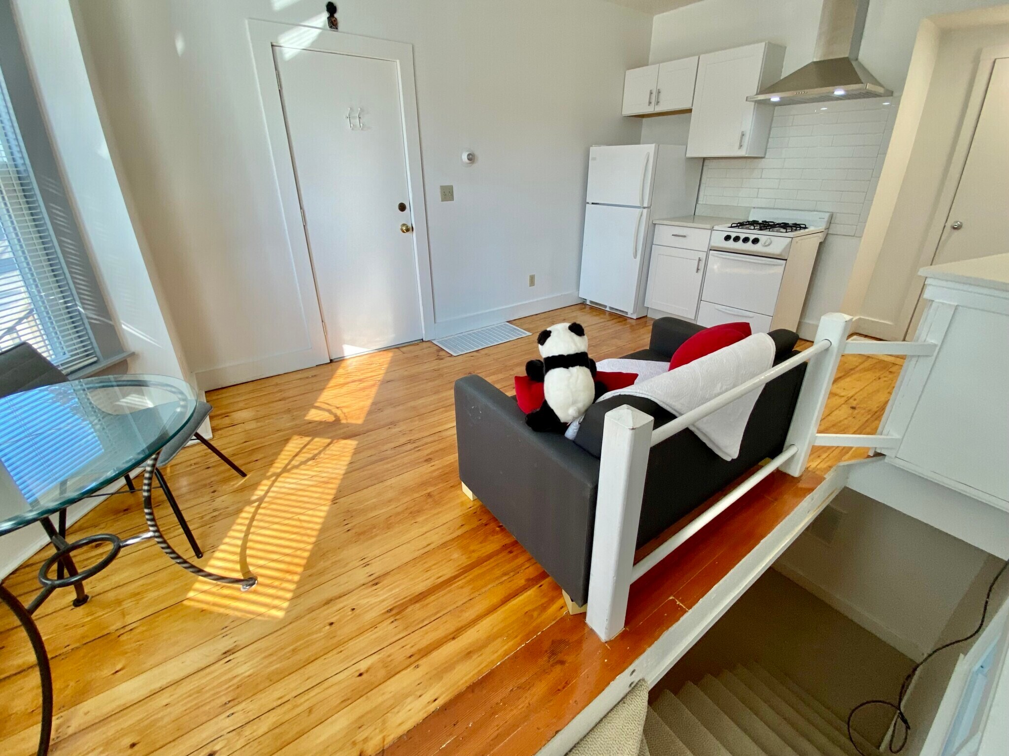 Building Photo - 32 Fairmont Ave