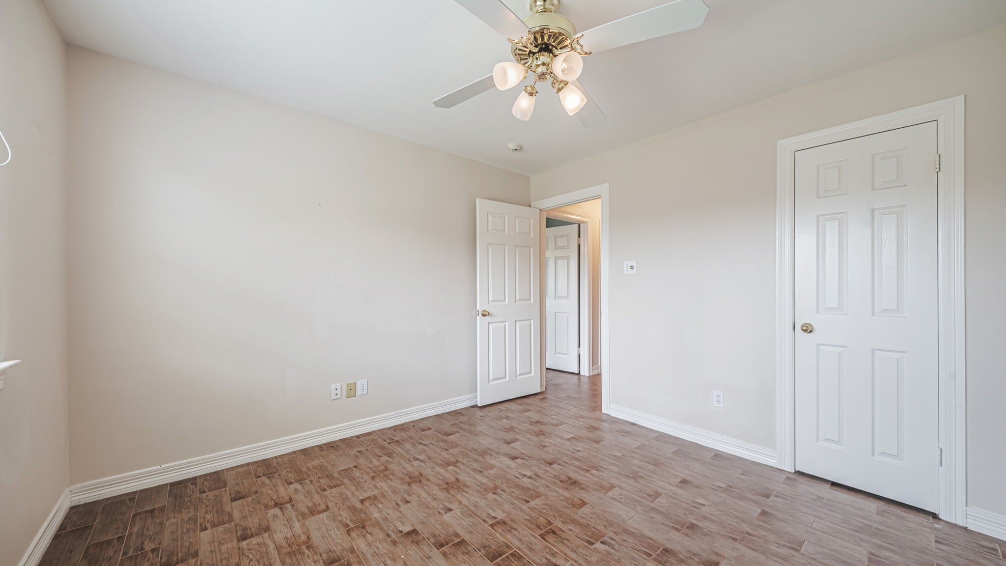 Building Photo - 3211 Prosperity Dr