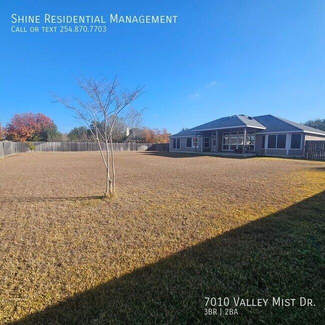 Building Photo - 7010 Valley Mist Dr