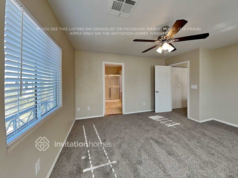 Building Photo - 10513 Sun Palace Ct