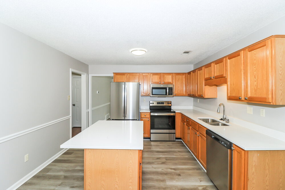 Building Photo - 1522 Appling Wood Cove S