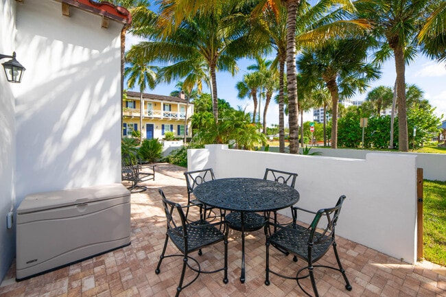 Building Photo - 110 Marine Way