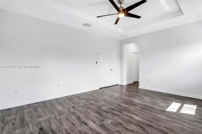 Building Photo - 3440 W 100th Terrace