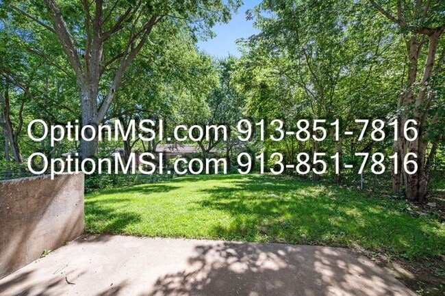 Building Photo - Affordable JOCO duplex~
