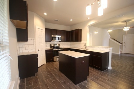 Building Photo - Luxury 3 Bedroom Townhome Located Near South Texas Medical Center, San Antonio, Texas!