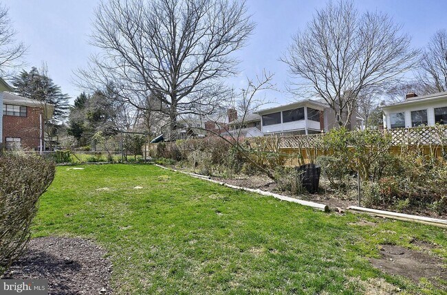 Building Photo - 4503 Gretna St