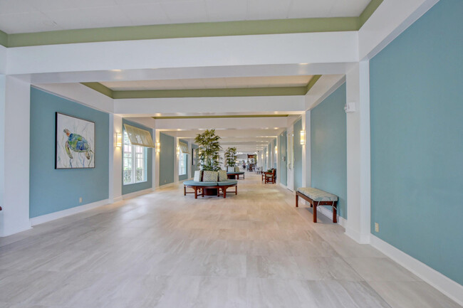 Building Photo - 297 Monaco Way