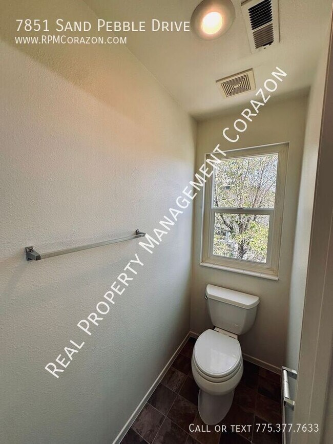 Building Photo - 7851 Sand Pebble Dr