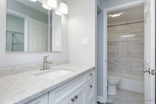 Building Photo - 1780 Gloucester Ct