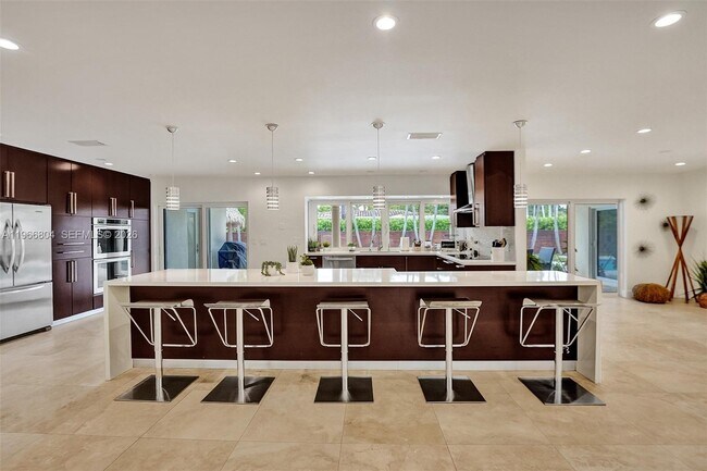 Building Photo - 1201 Washington St