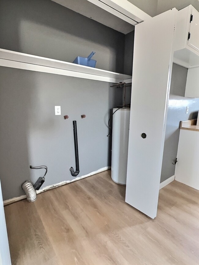 Building Photo - 2846 Virginia Ave