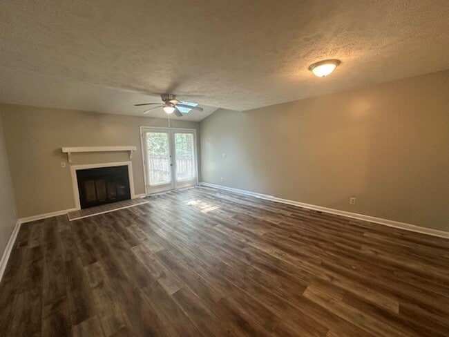 Building Photo - 1190 Wrenwood Ct