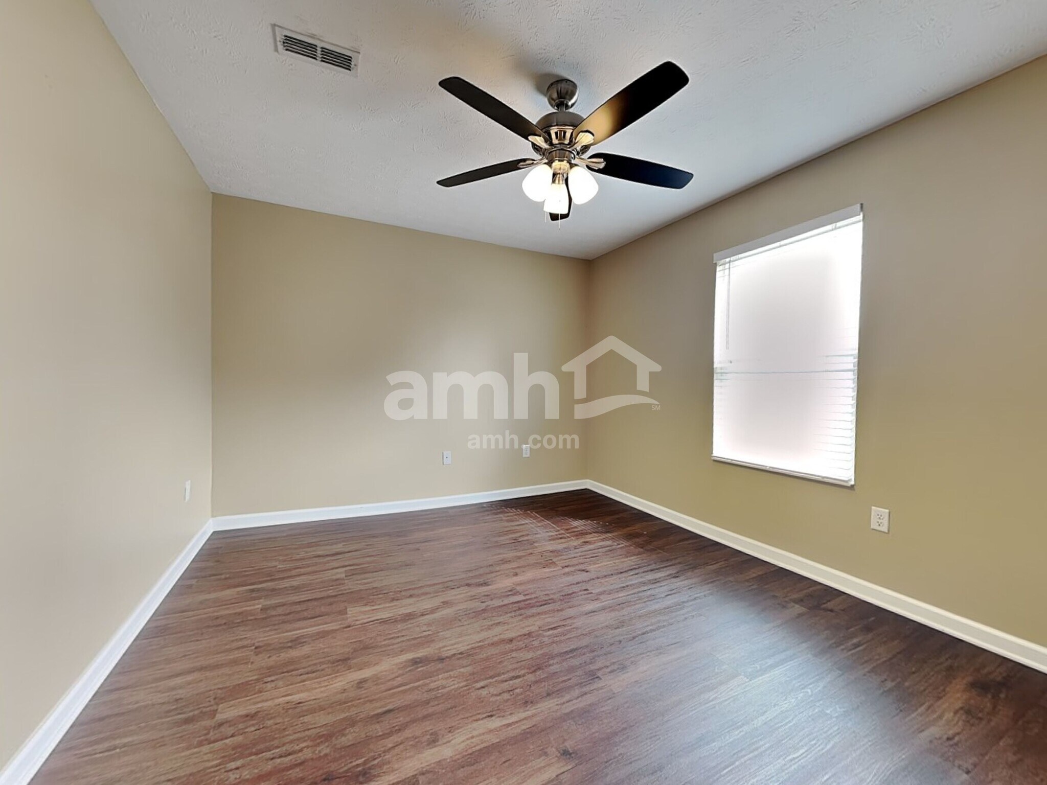 Building Photo - 7730 Hillsdowne Cir