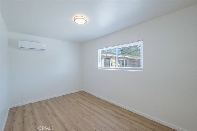 Building Photo - 11624 Adenmoor Ave