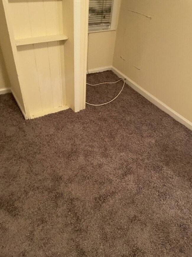 Building Photo - Charming Three-Bedroom Home in Cedmont!