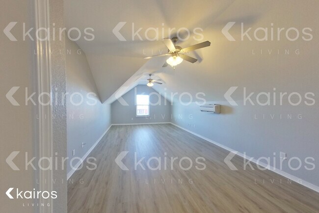 Building Photo - 8110 City View Dr.