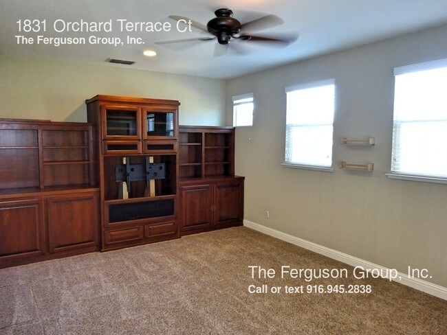 Building Photo - 1831 Orchard Terrace Ct