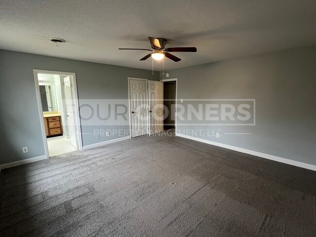 Building Photo - Charming 4-bedroom 2.5 bath home