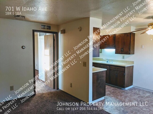 Building Photo - 701 W Idaho Ave