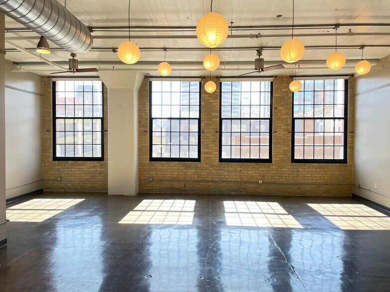 South-facing windows from Entry - 500 Robert St N