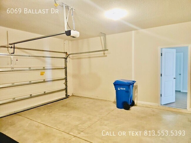 Building Photo - 6069 Ballast Dr