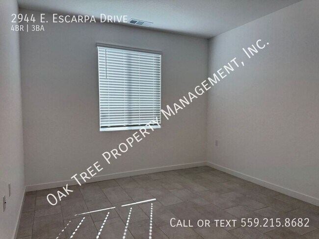 Building Photo - 2944 E Escarpa Dr