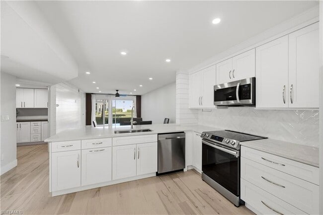 Building Photo - 1330 Derbyshire Ct
