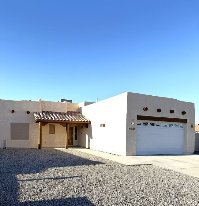 Primary Photo - Updated 3 bedroom rental