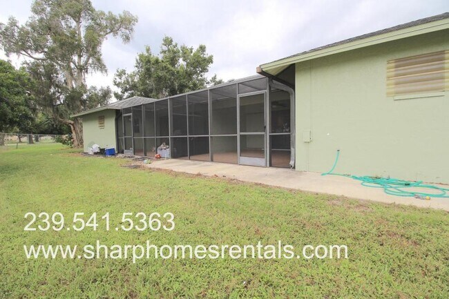 Building Photo - 7464 Pebble Beach Rd