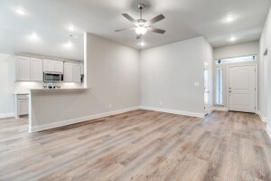 Building Photo - 2906 Orchid Dr