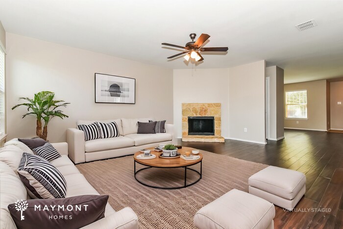 Building Photo - 512 Laurel Ln