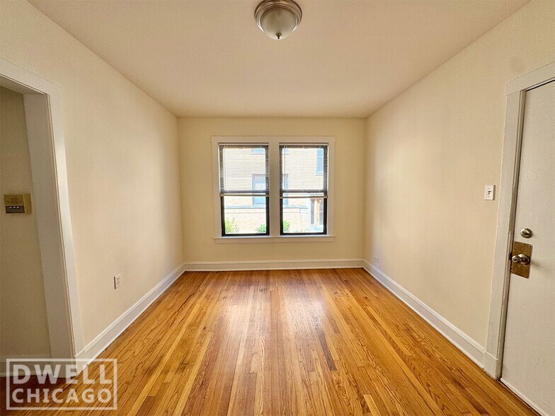 Primary Photo - 2648 N Spaulding Ave