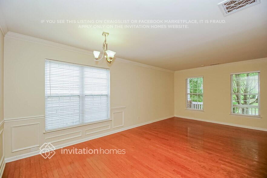 Building Photo - 3411 Crutchfield Pl