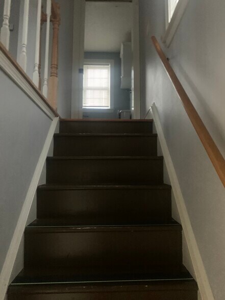 Building Photo - 396 Washington St