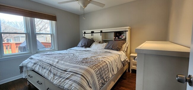 Building Photo - 1831 S Cumberland Ave