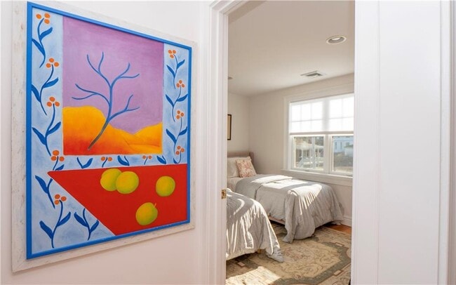 Building Photo - 4 1/2 Kay Terrace