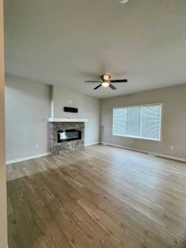 Building Photo - Charming 3 Bedroom Home in Urbandale
