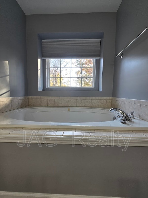 Building Photo - 3084 Sycamore Point Tr