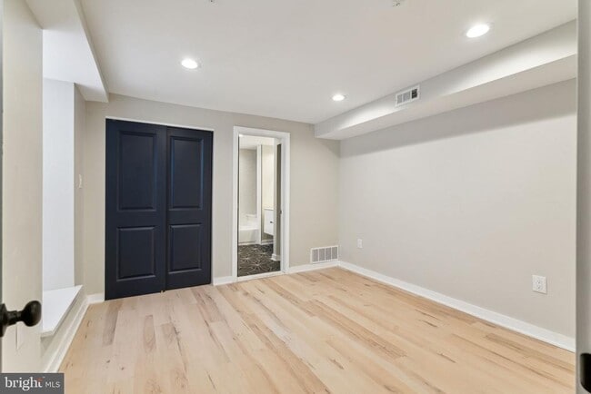 Building Photo - 431 S 62nd St