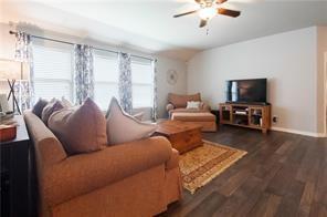 Building Photo - 913 Buffalo Creek Dr