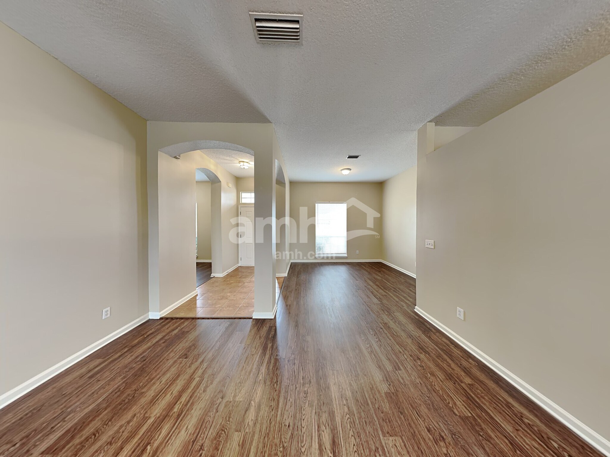 Building Photo - 14240 Sea Eagle Dr