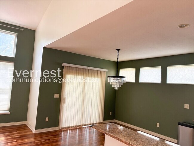 Building Photo - 7549 Ashley Meadow Dr