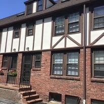 Building Photo - 247 Washington St